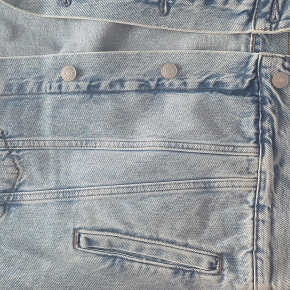 Classic Icon Denim Jacket - Picture 5 of 6